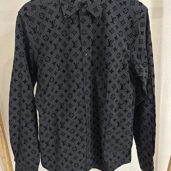 Louis Vuitton ブラック ボタンアップシャツ Sell Louis Vuitton Damier Graphite Button-Up Shirt - Black